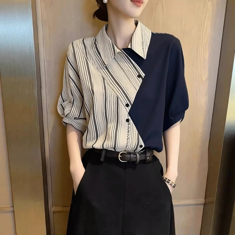 Vintage Women's Blouses Patchw - Vintage Collectible Buttons recension och pris