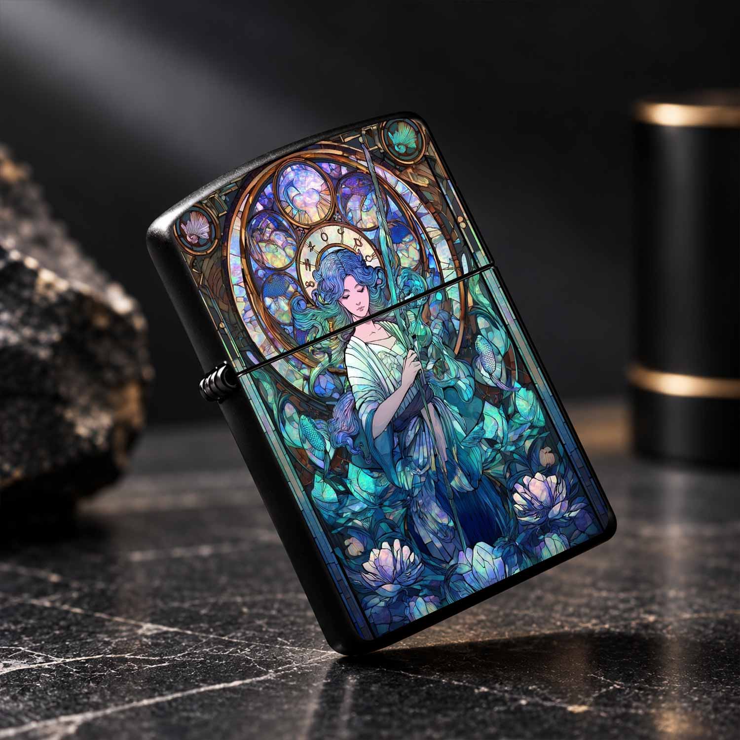 Art Nouveau Stained Glass Sea  - Vintage Collectible Lighters recension och pris